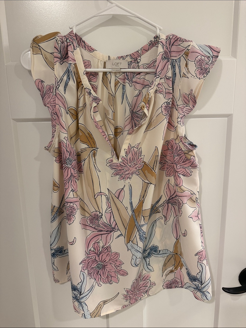 LOFT Cream Floral Ruffle Cap-Sleeve Camisole — Pink & Blue Print